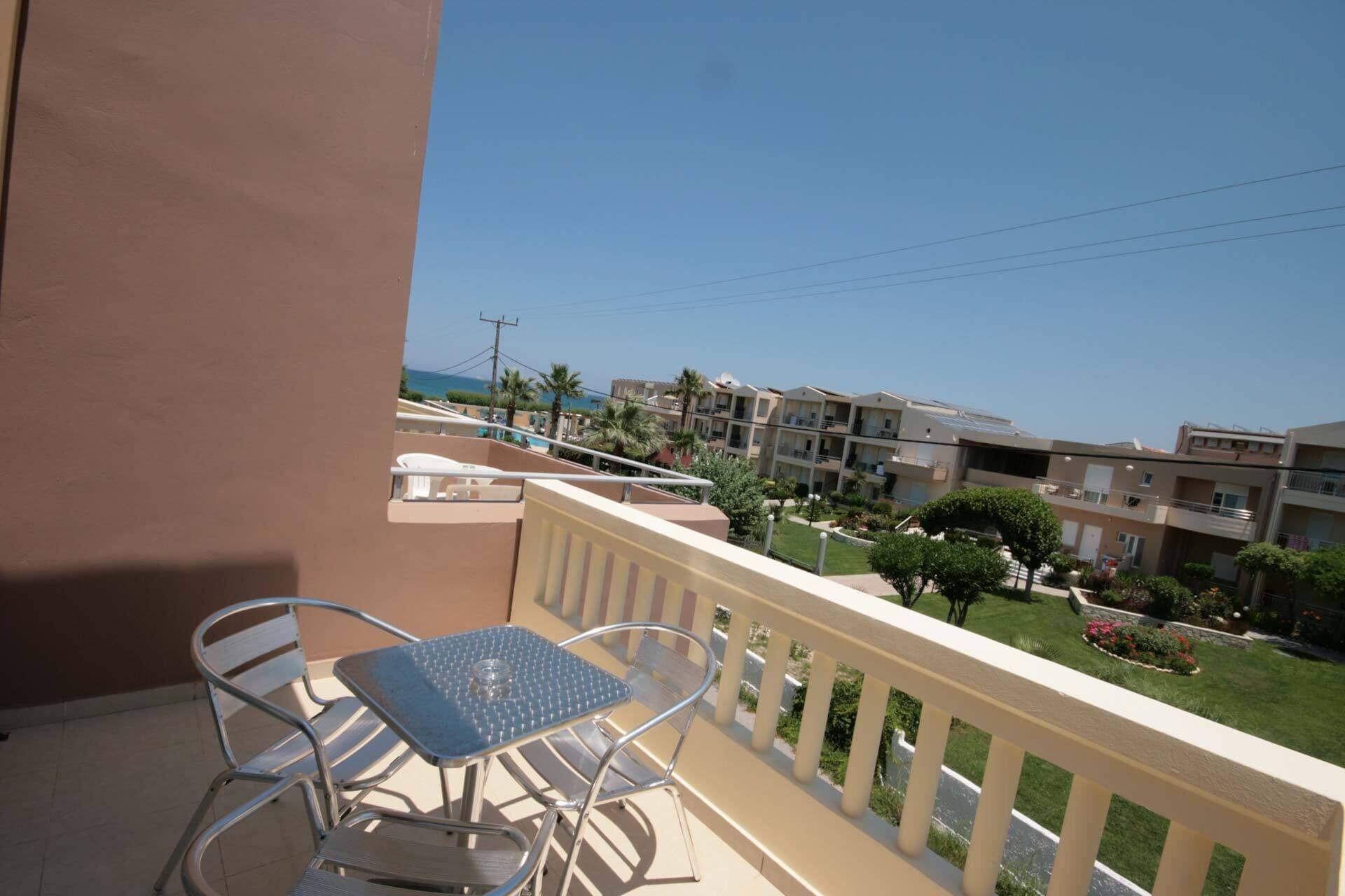 Castro Beach Hotel Maleme Eksteriør billede