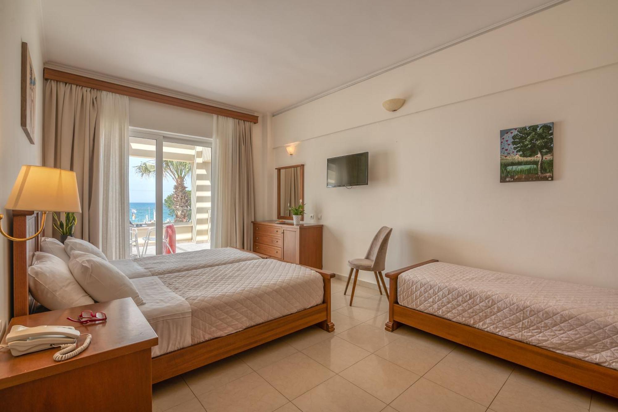 Castro Beach Hotel Maleme Eksteriør billede