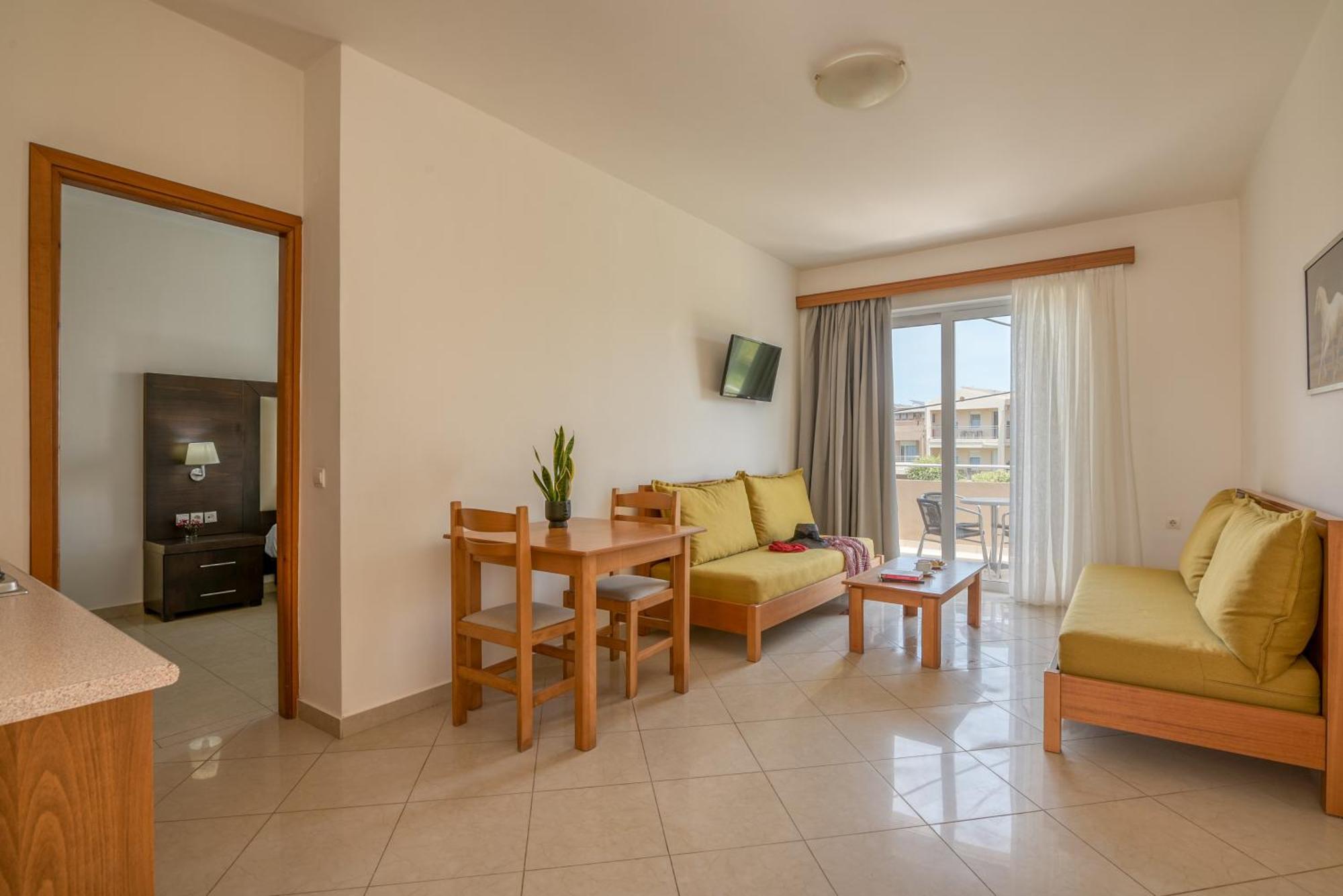 Castro Beach Hotel Maleme Eksteriør billede