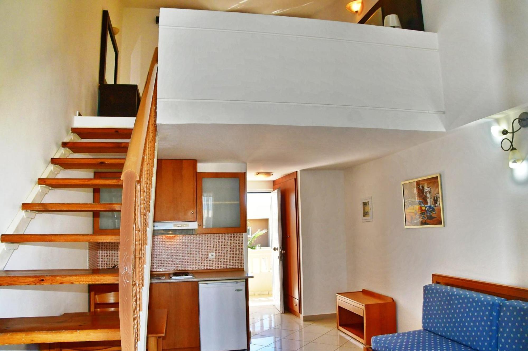 Castro Beach Hotel Maleme Eksteriør billede