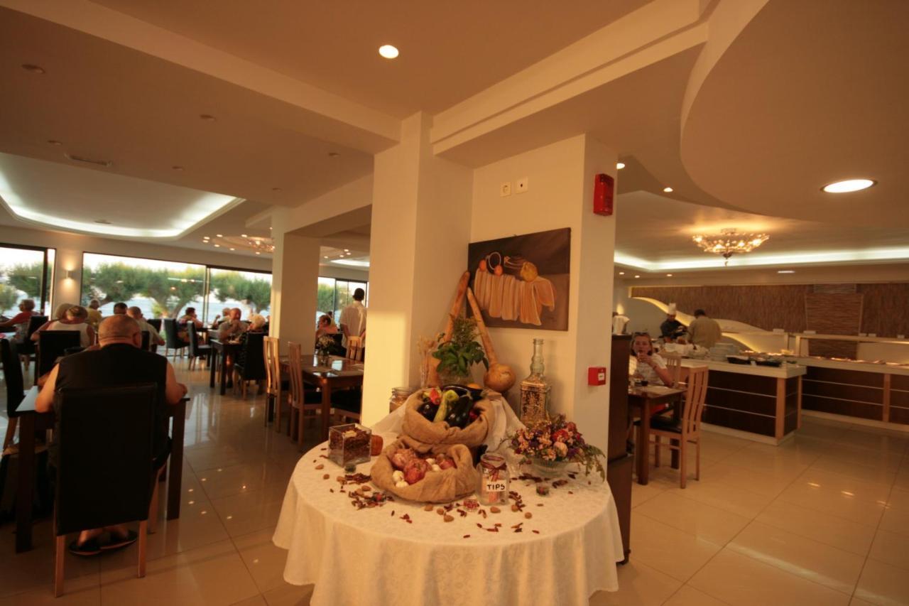 Castro Beach Hotel Maleme Eksteriør billede